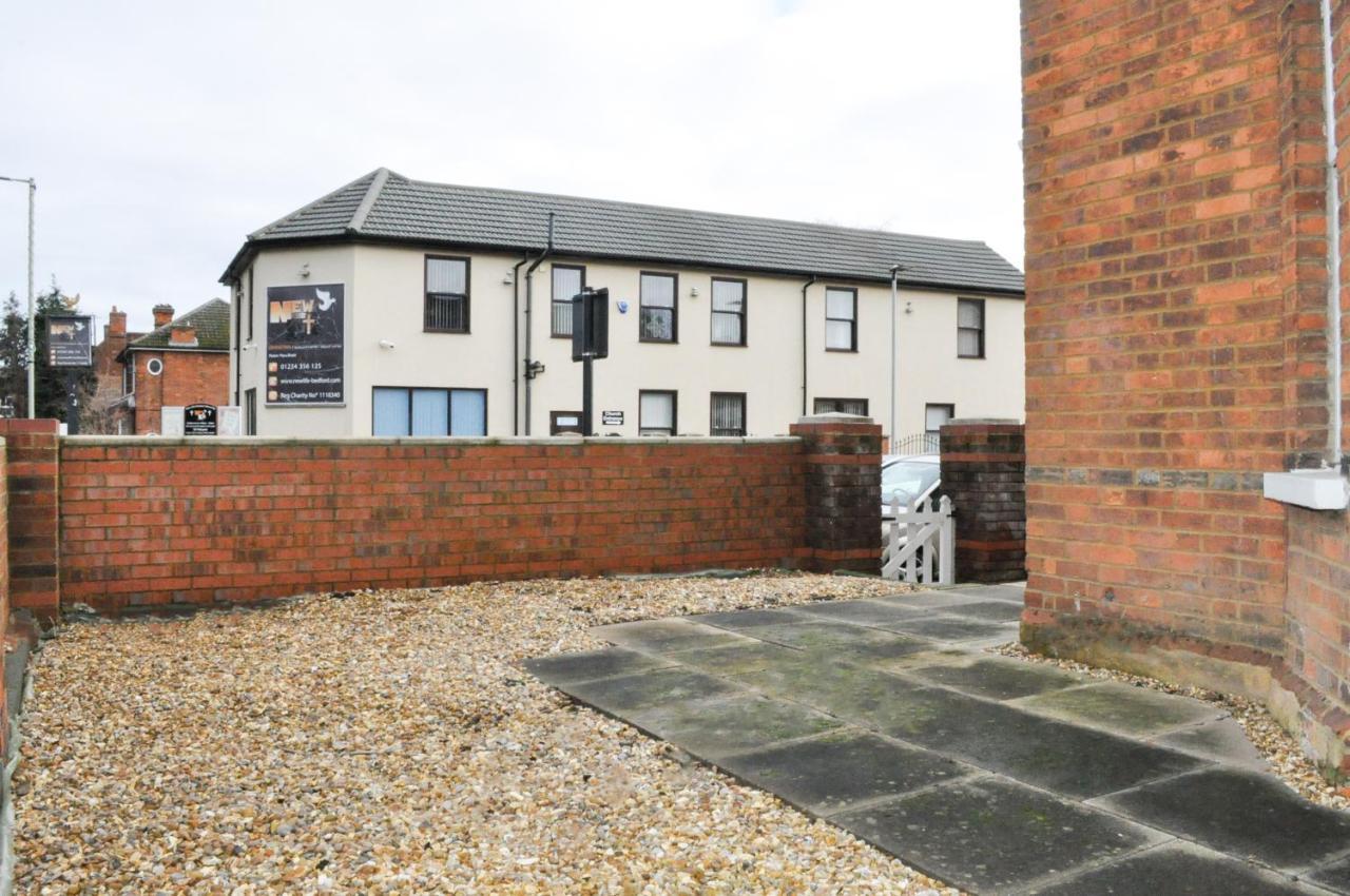 Bedford Rd Apartment Ideal For Hospital & Town Centre Kempston Eksteriør bilde